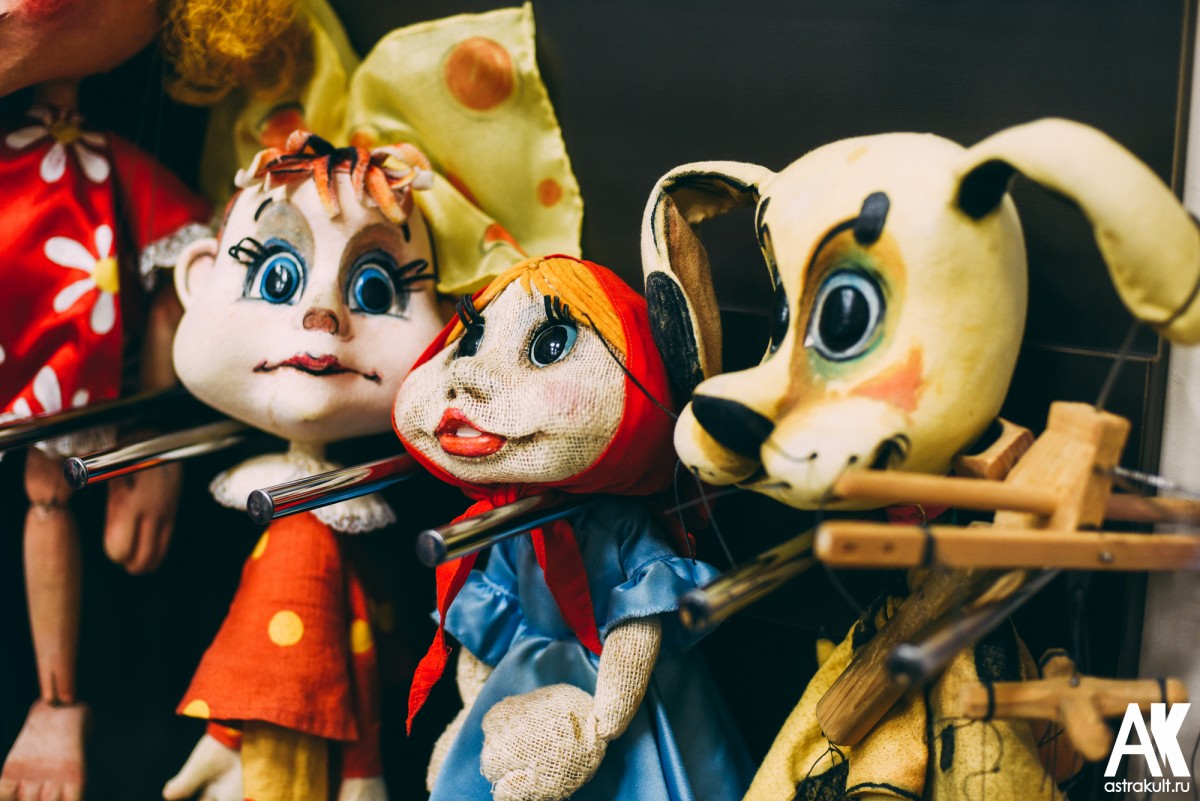 Астраханский театр кукол отметил юбилей открытием музея