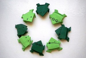 Оригами лягушки