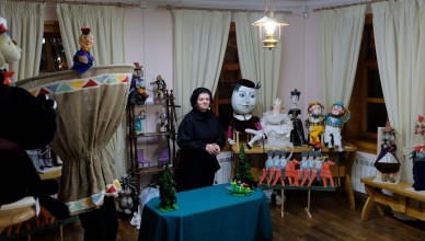 в музейно-культурном центре «Дом купца Г.В. Тетюшинова» торжественно открылась выставка «И… оживают куклы»
